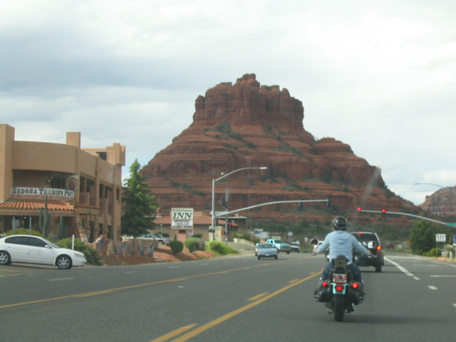 618x457 pixels (124K)